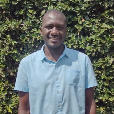 Robert Mukholi